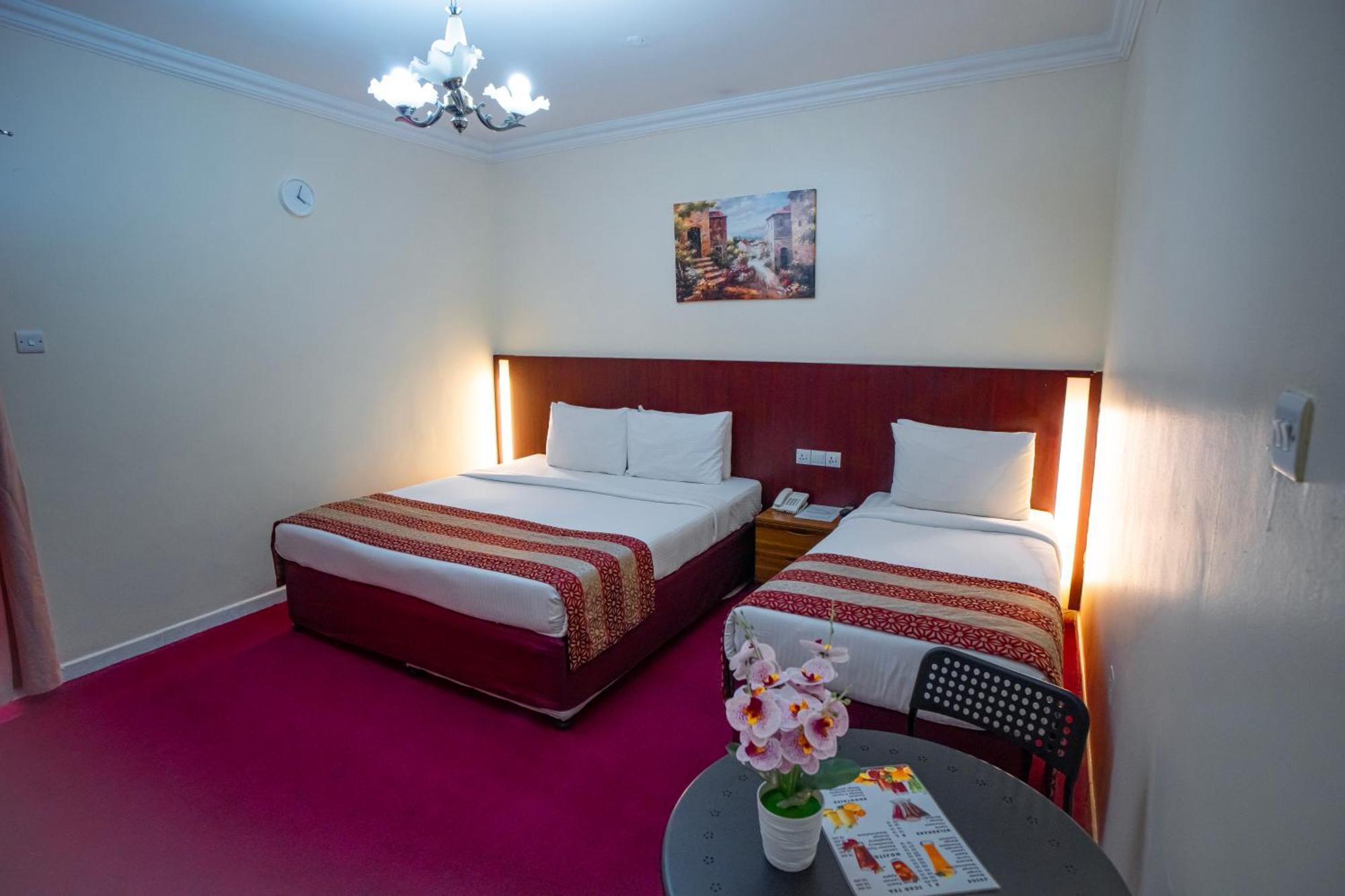Al Karnak Hotel Дубай Экстерьер фото