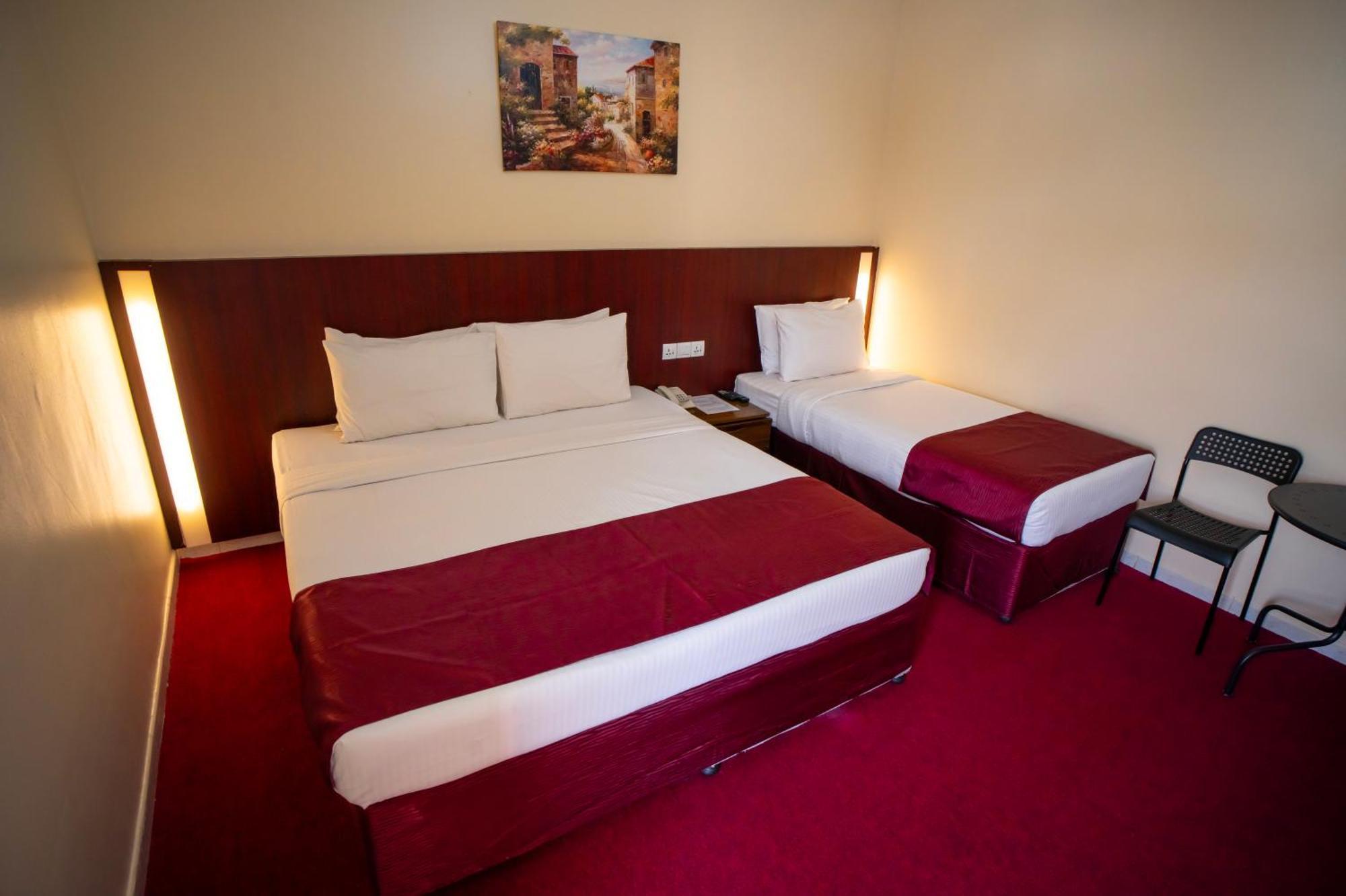 Al Karnak Hotel Дубай Экстерьер фото